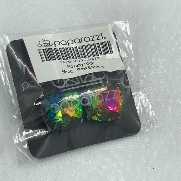 Paparazzi Oil Spill Earring - Picture 10 of 11